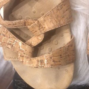 Vionic cork sandals